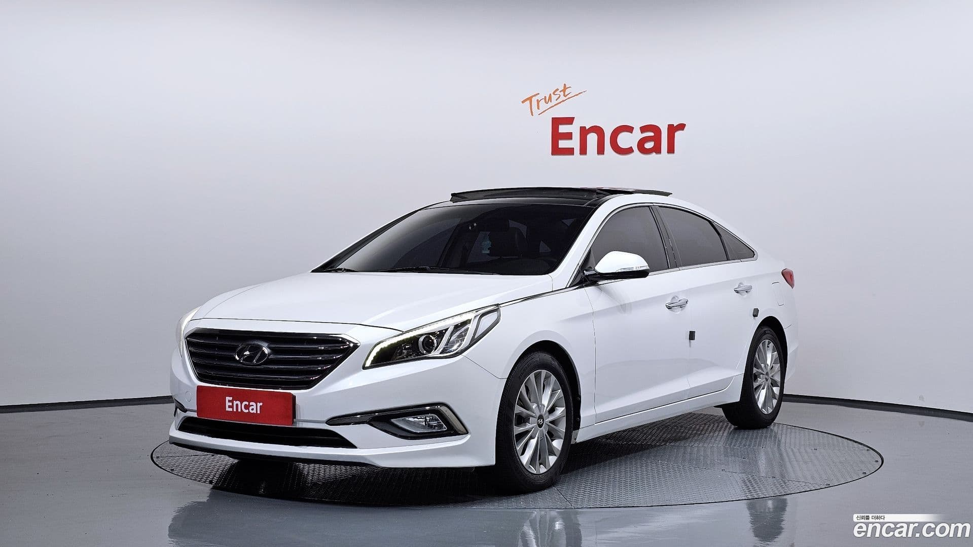 Main__Slider__Photo:Sonata Hyundai 2016.5-0