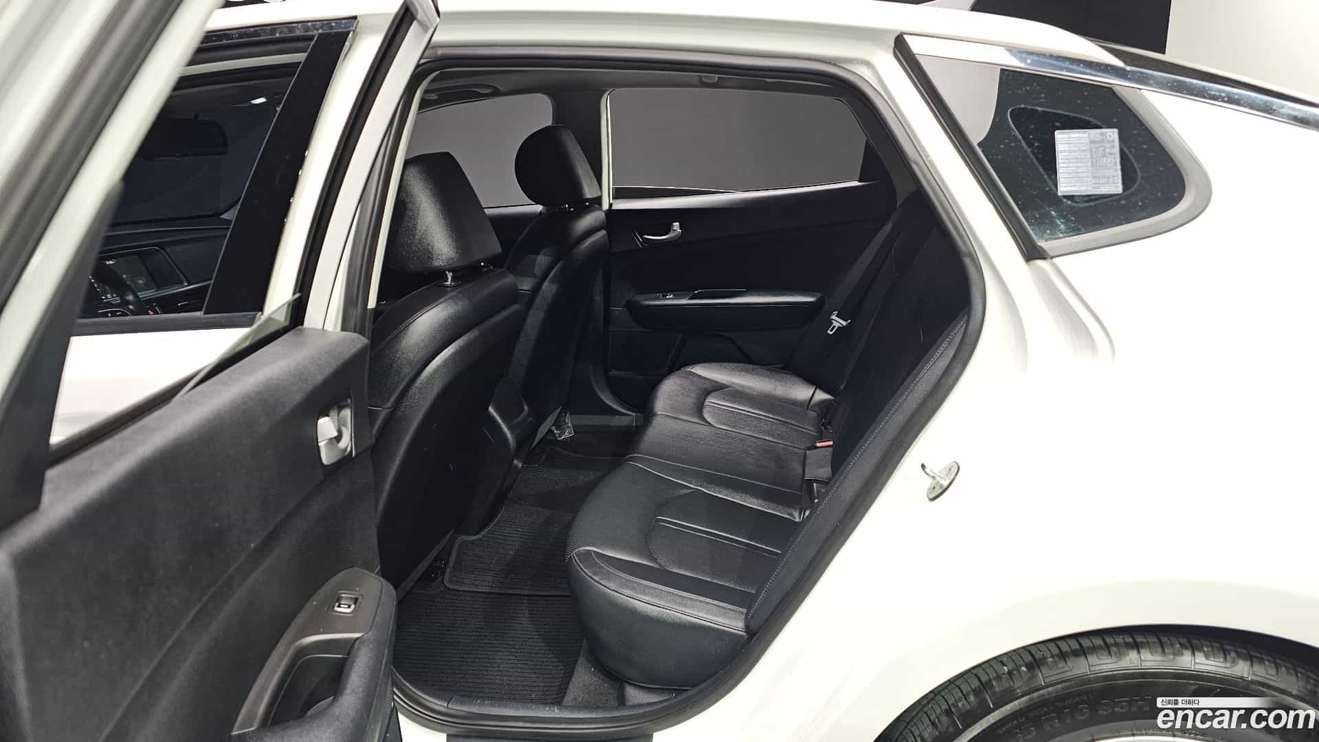 K5 Kia 2017.2-OPTION-015