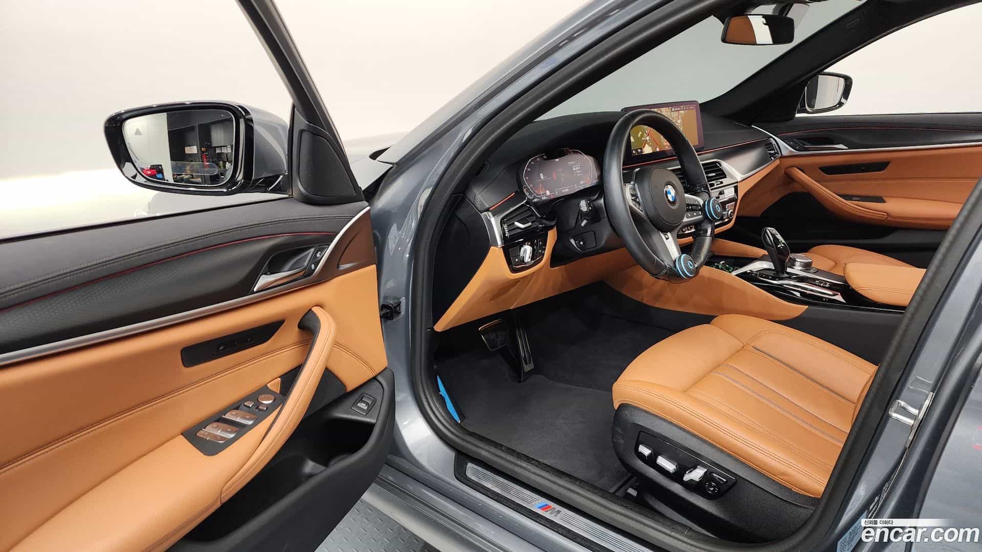 5-Series BMW 2023.0-INNER-10