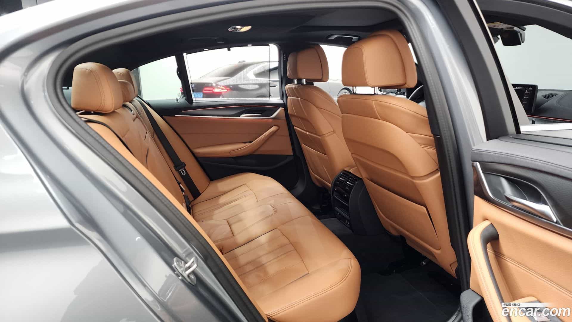 5-Series BMW 2023.0-OPTION-16