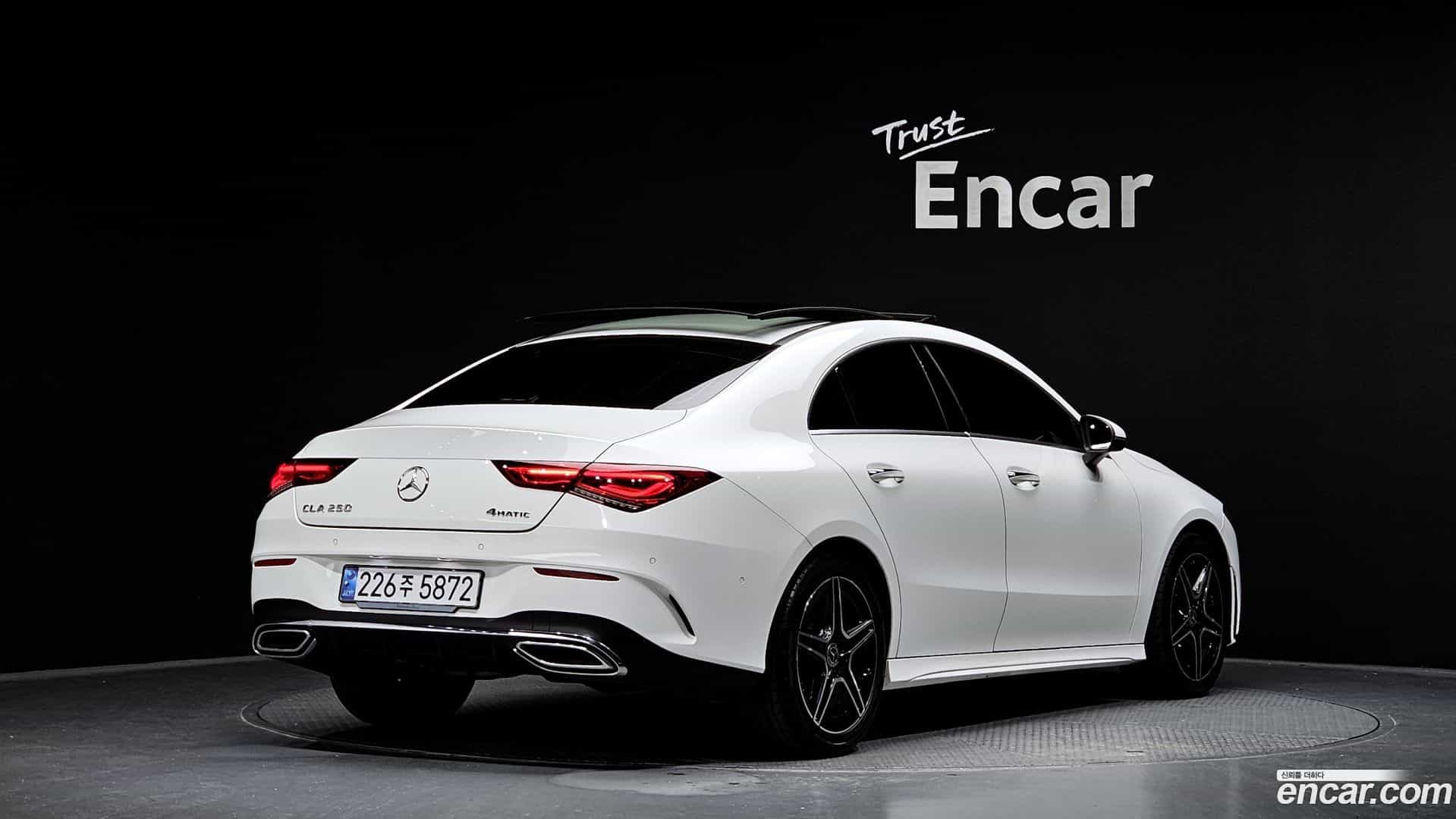 CLA-Class Mercedes-Benz 2020.10-OUTER-002