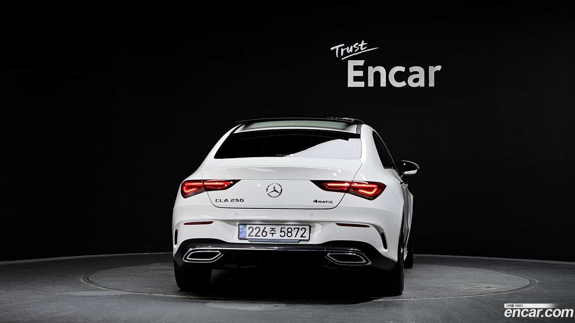 CLA-Class Mercedes-Benz 2020.10-OUTER-004