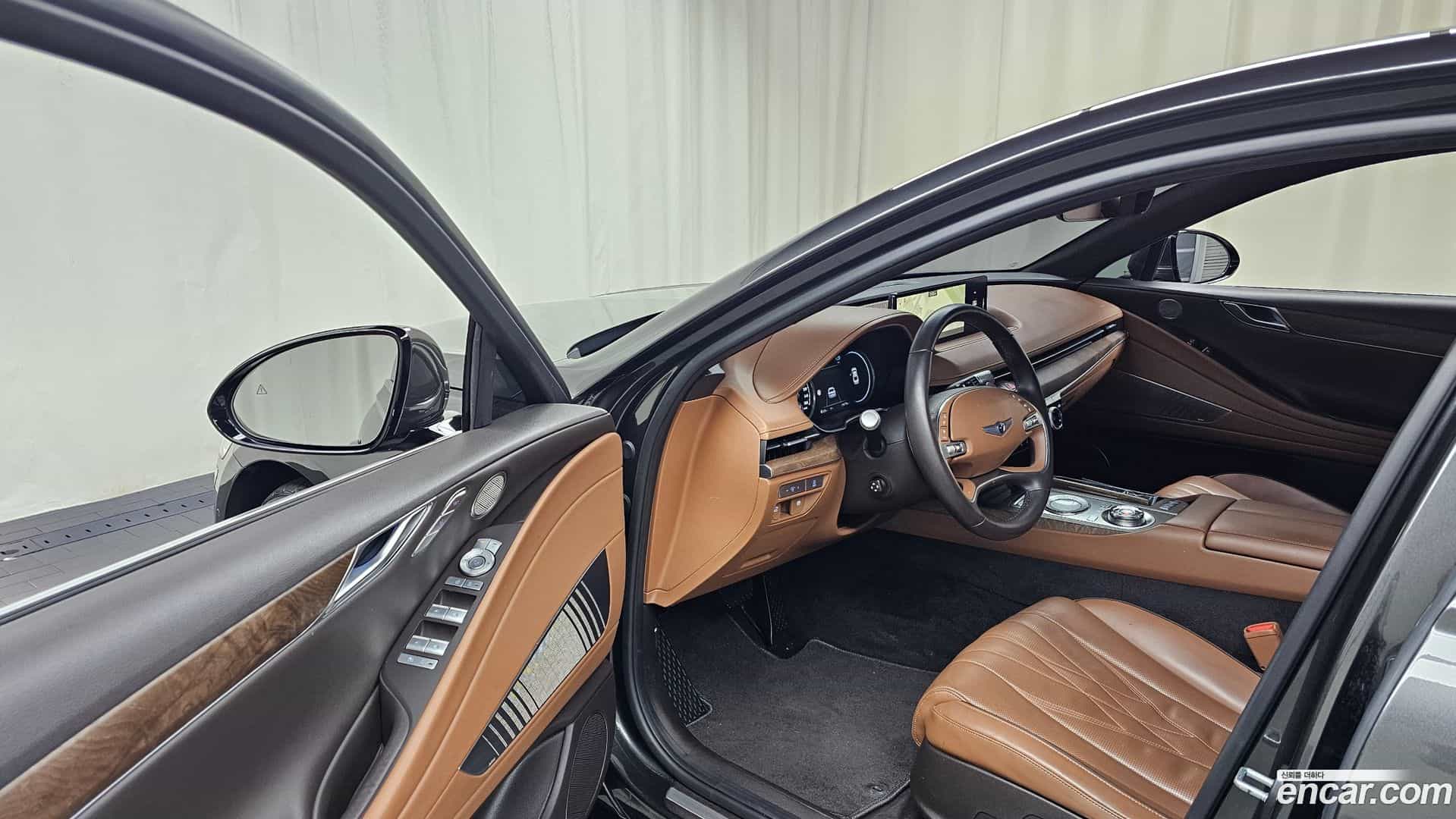 G80 Genesis 2022.6-INNER-010