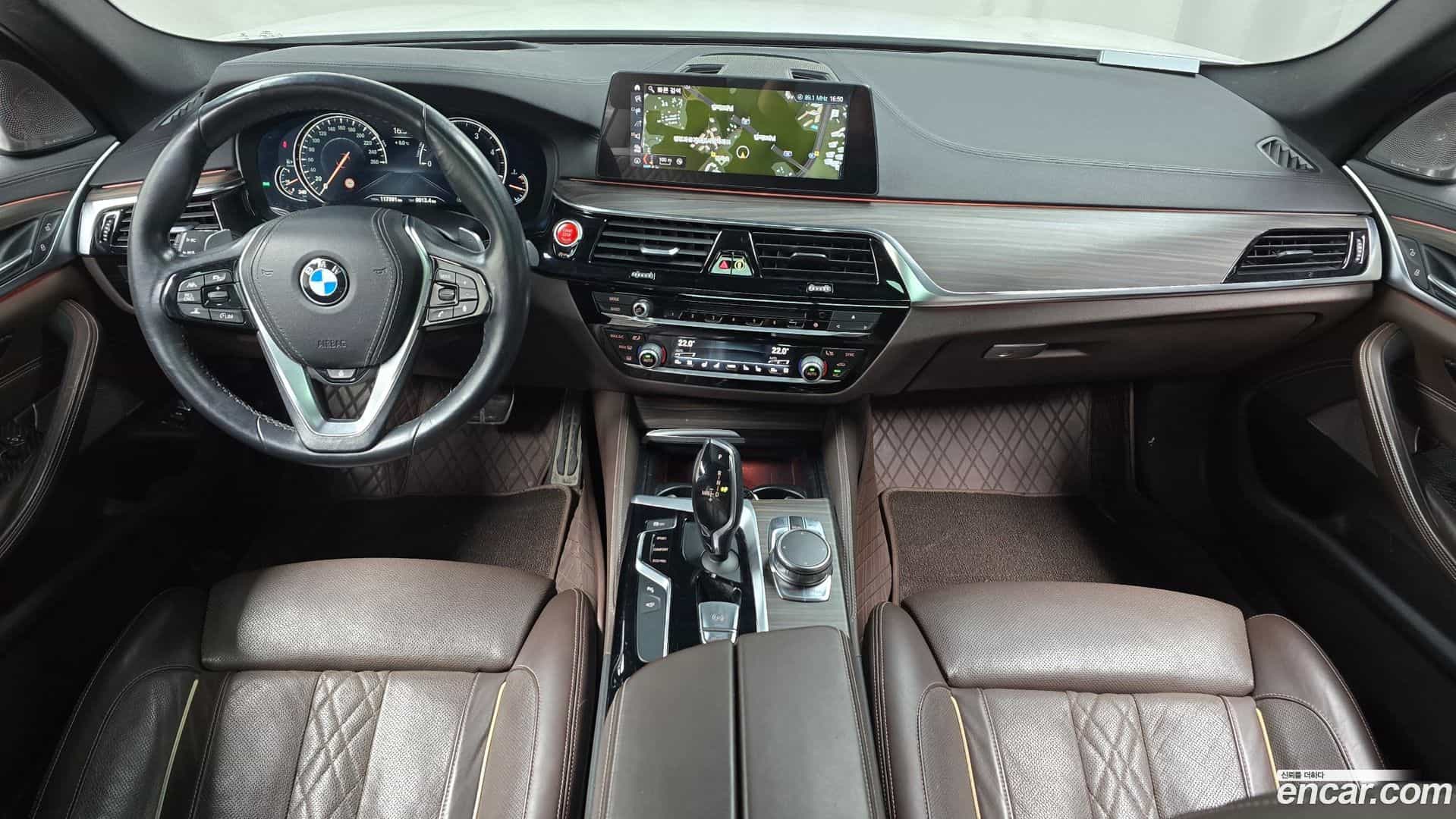 5-Series BMW 2018.0-INNER-7