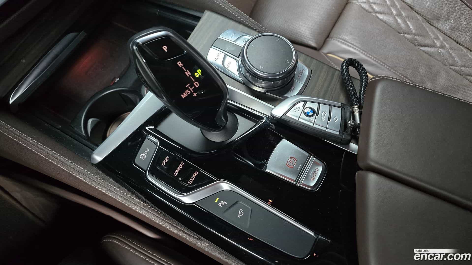 5-Series BMW 2018.0-INNER-9