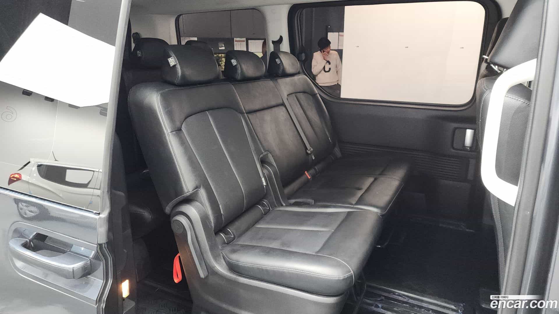 Staria Hyundai 2021.9-OPTION-16