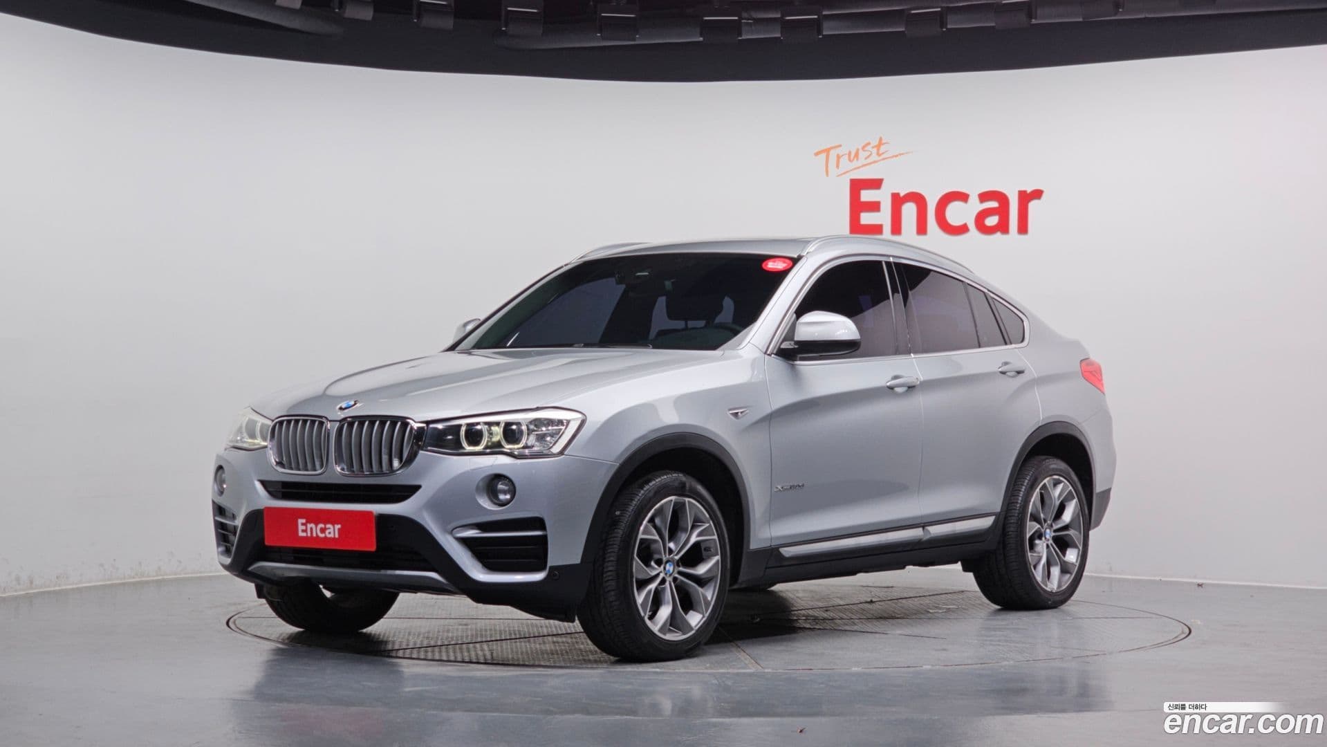 Main__Slider__Photo:X4 BMW 2015.6-0