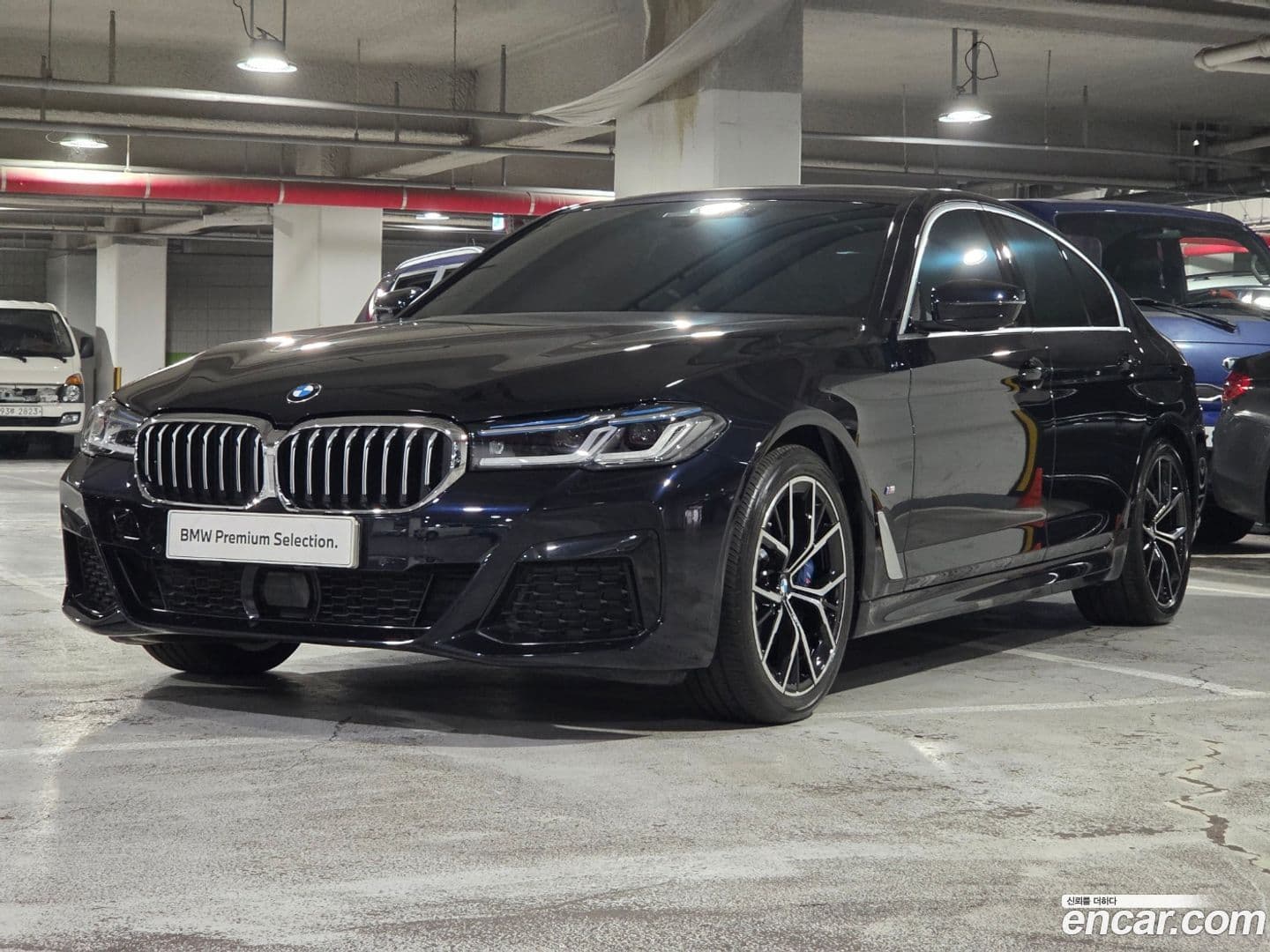 Main__Slider__Photo:5-Series BMW 2023.0-0