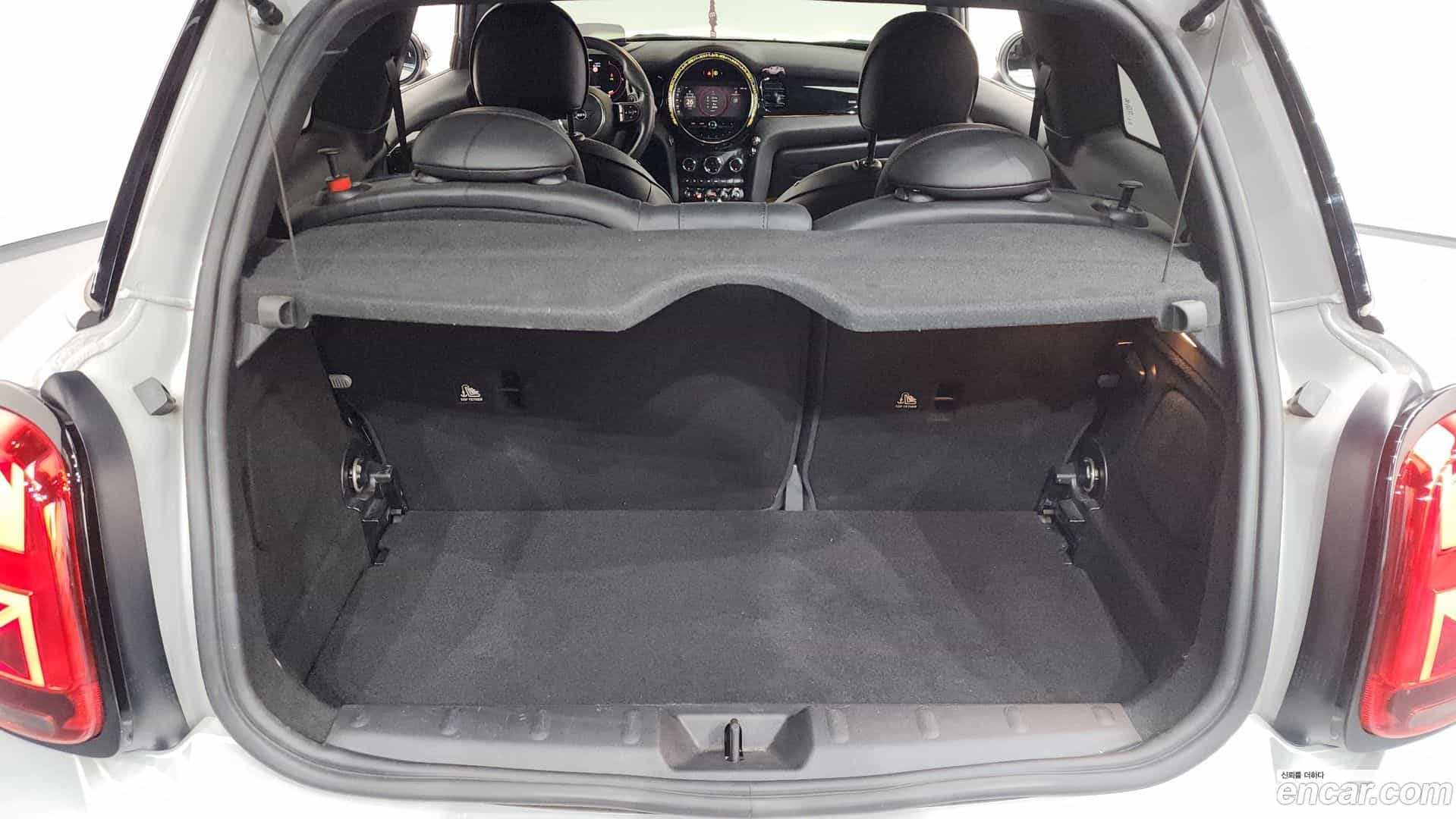 Cooper Mini 2021.10-OPTION-24