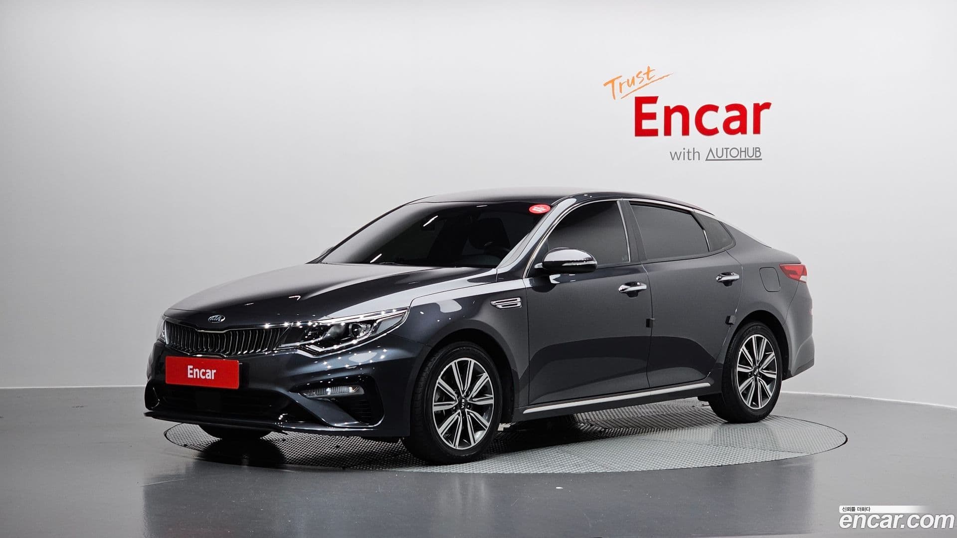 Main__Slider__Photo:K5 Kia 2019.10-0