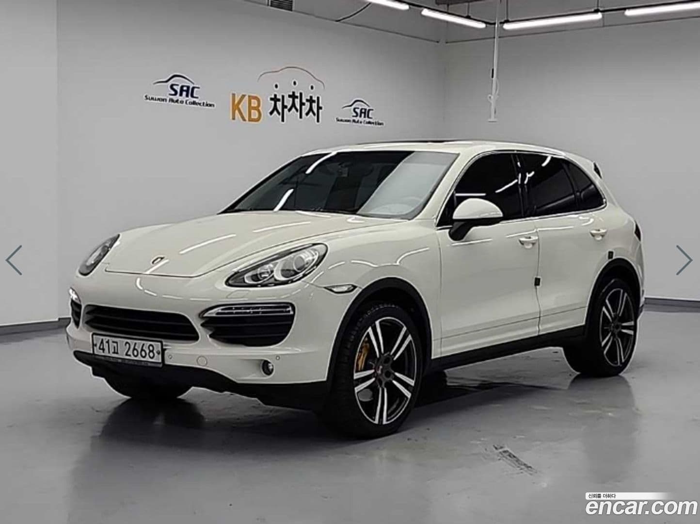 Main__Slider__Photo:Cayenne Porsche 2010.11-0