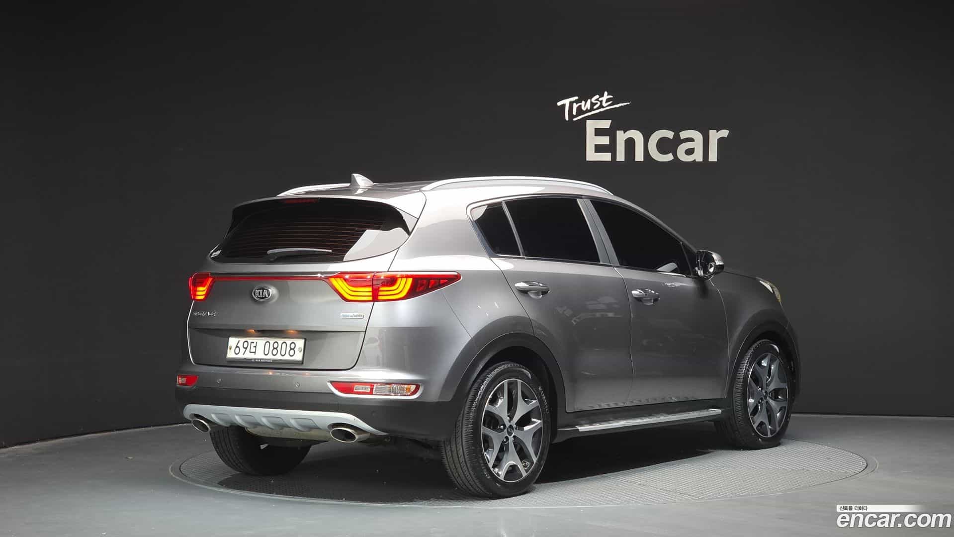 Sportage Kia 2015.11-OUTER-2