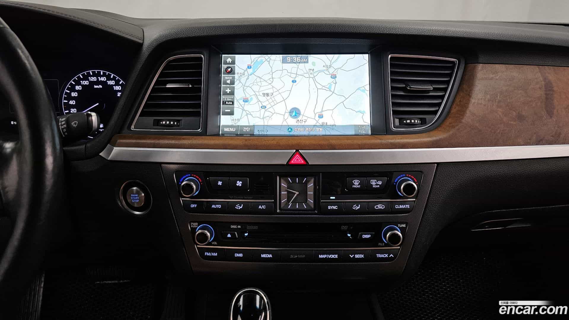 Genesis Hyundai 2014.1-OPTION-18
