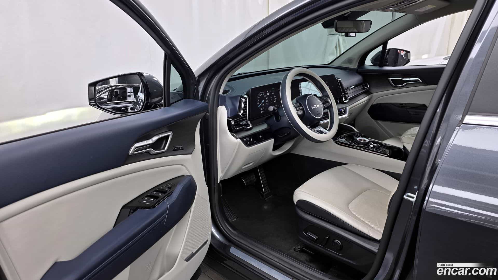 Sportage Kia 2023.1-INNER-010
