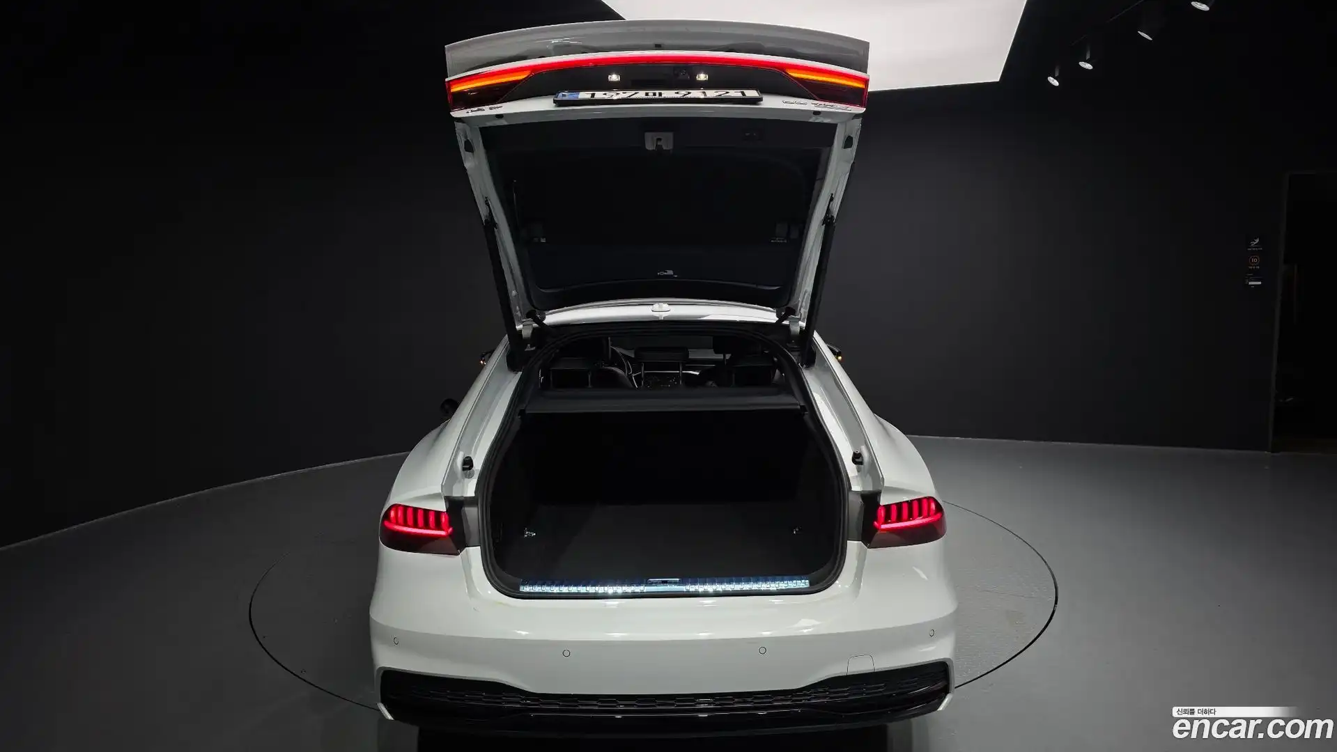 A7 Audi 2022.5-OPTION-024
