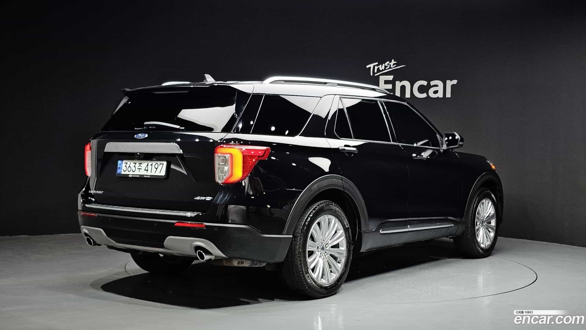 Explorer Ford 2021.2-OUTER-002