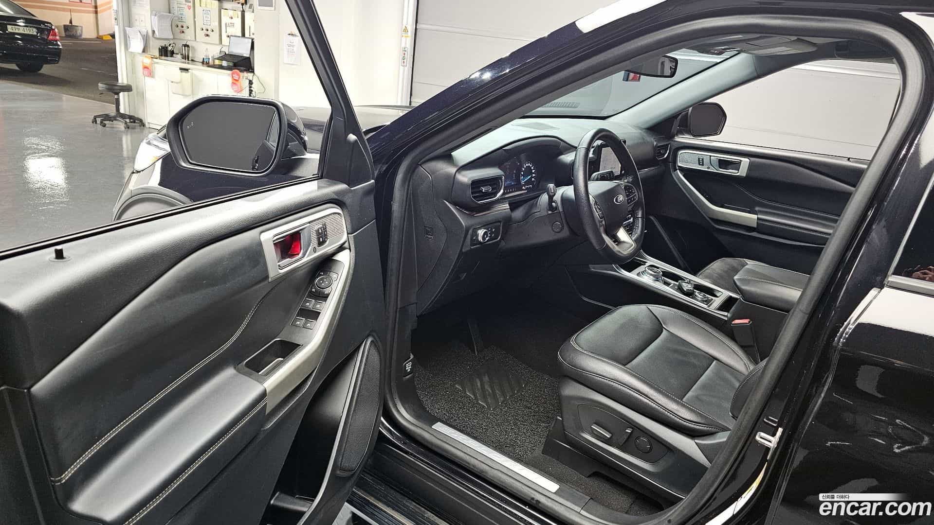 Explorer Ford 2021.2-INNER-010