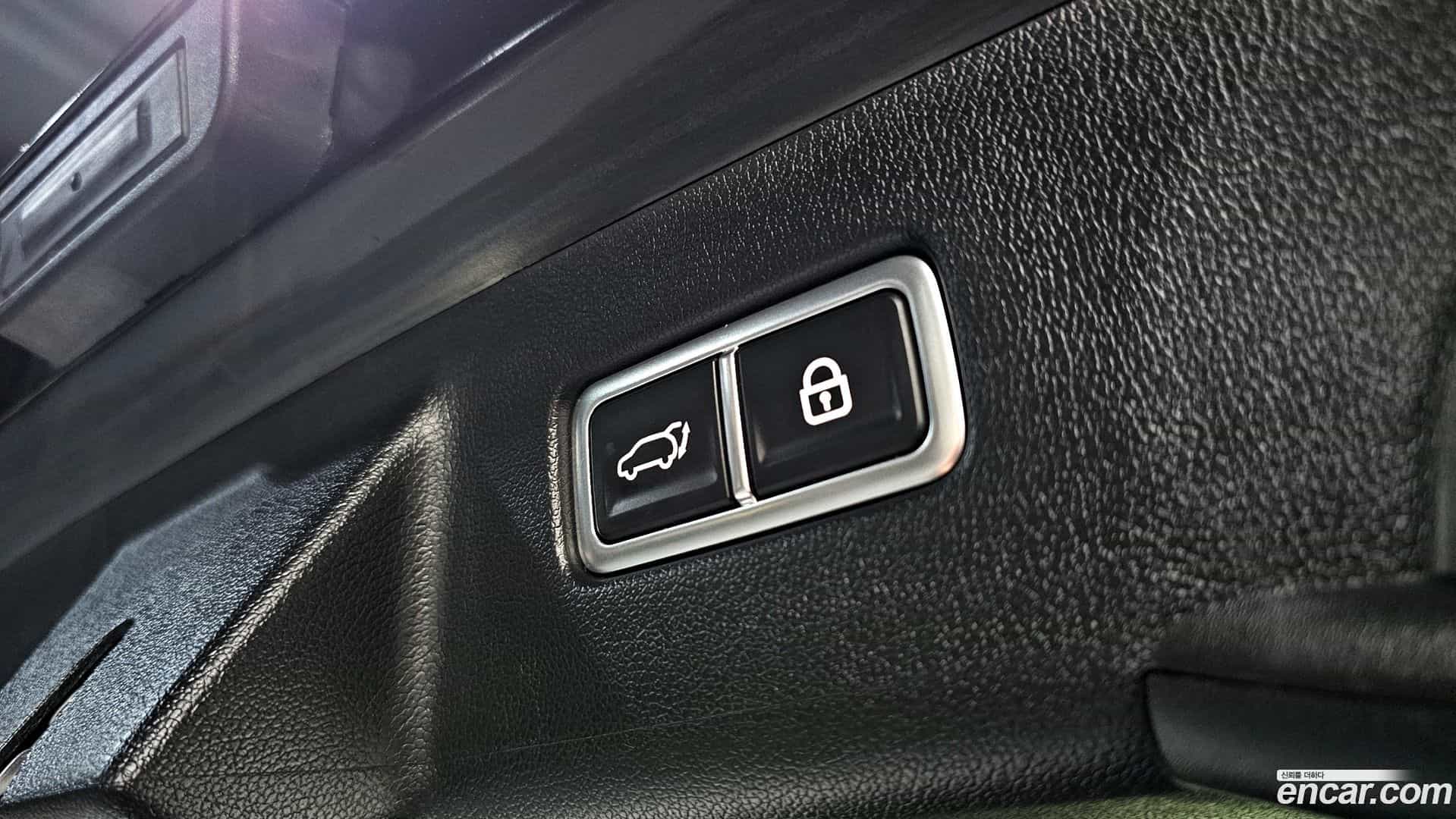 Sorento Kia 2023.6-OPTION-23