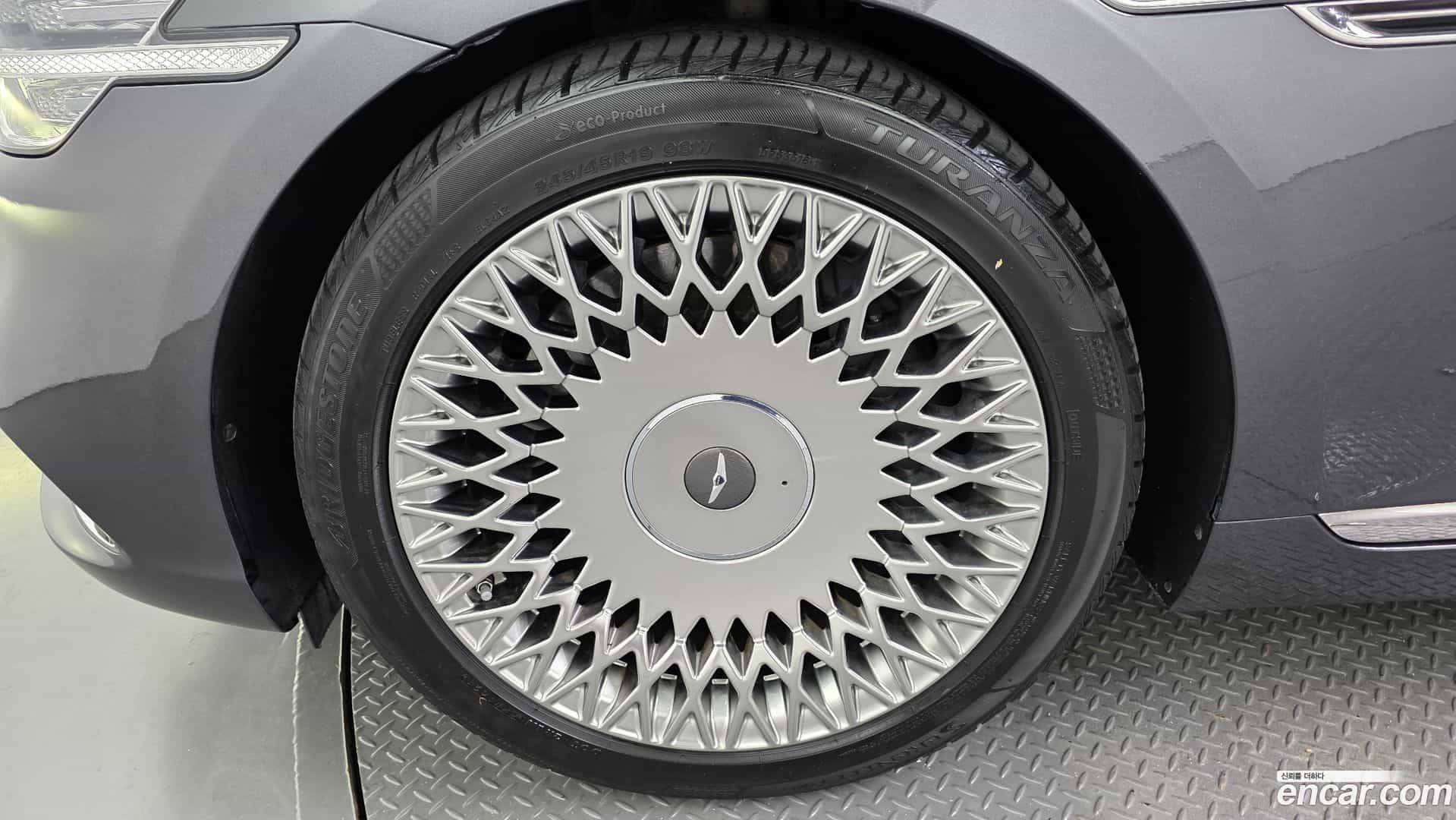 G90 Genesis 2019.2-OUTER-005