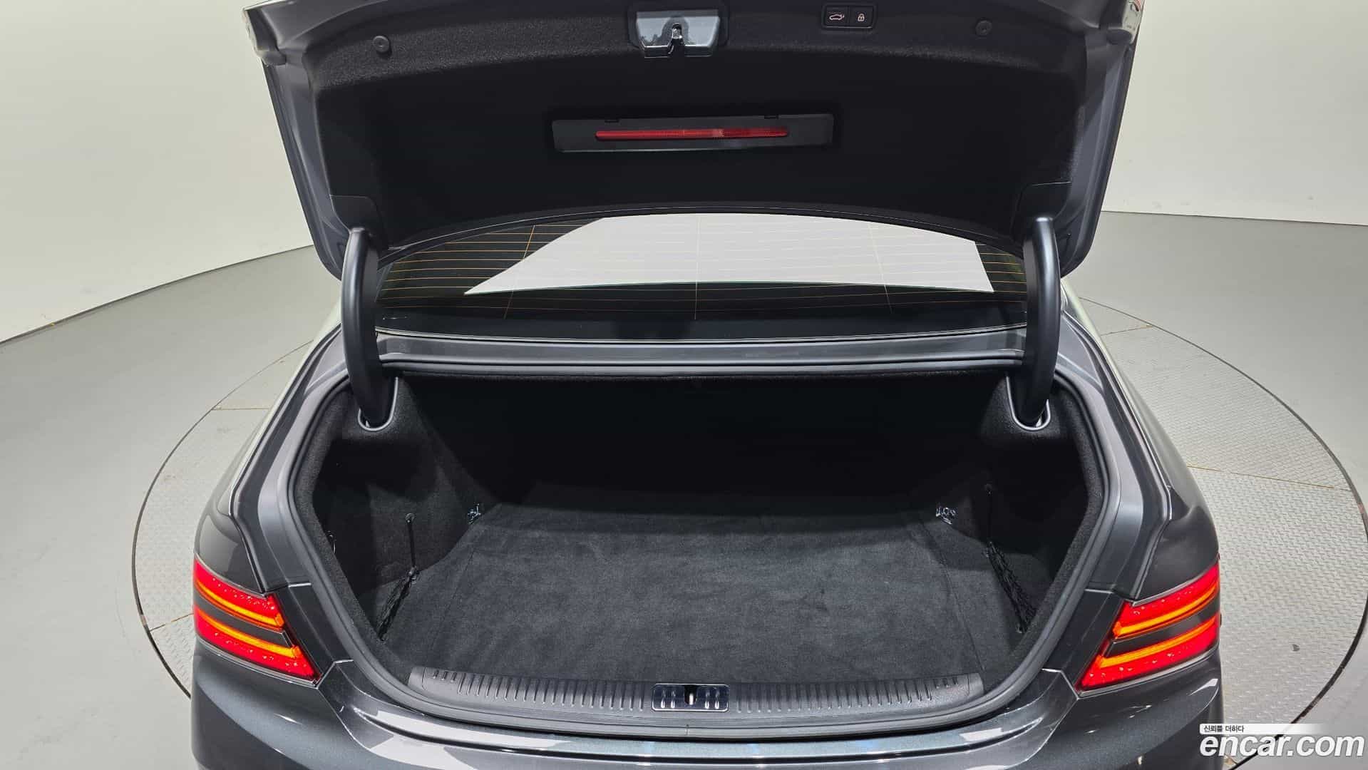 G90 Genesis 2019.2-OPTION-024