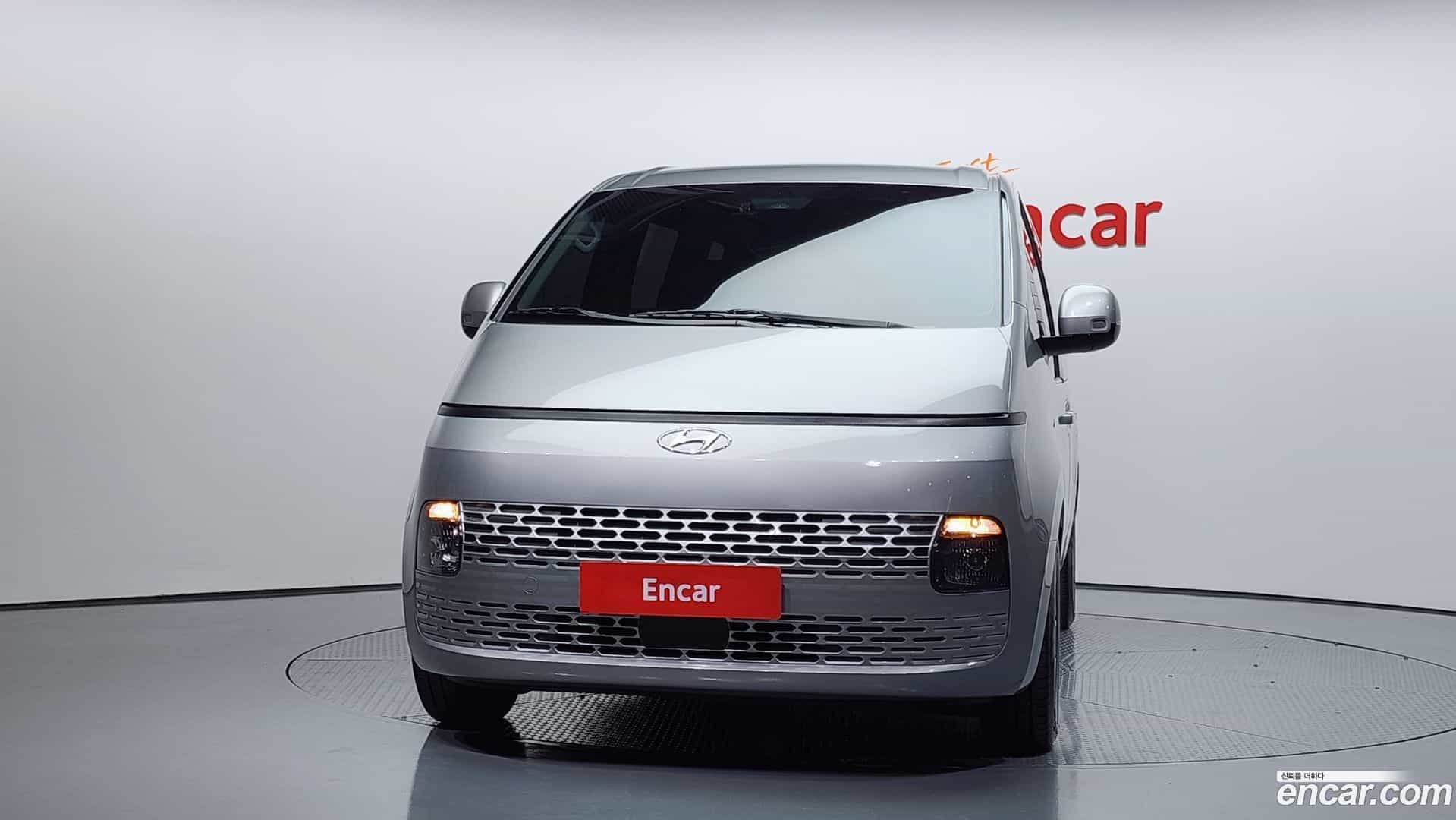 Staria Hyundai 2022.8-OUTER-003