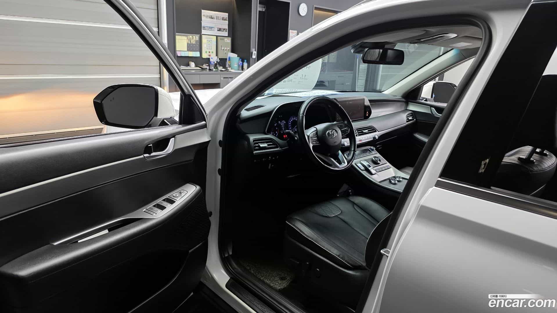 Palisade Hyundai 2021.3-INNER-010