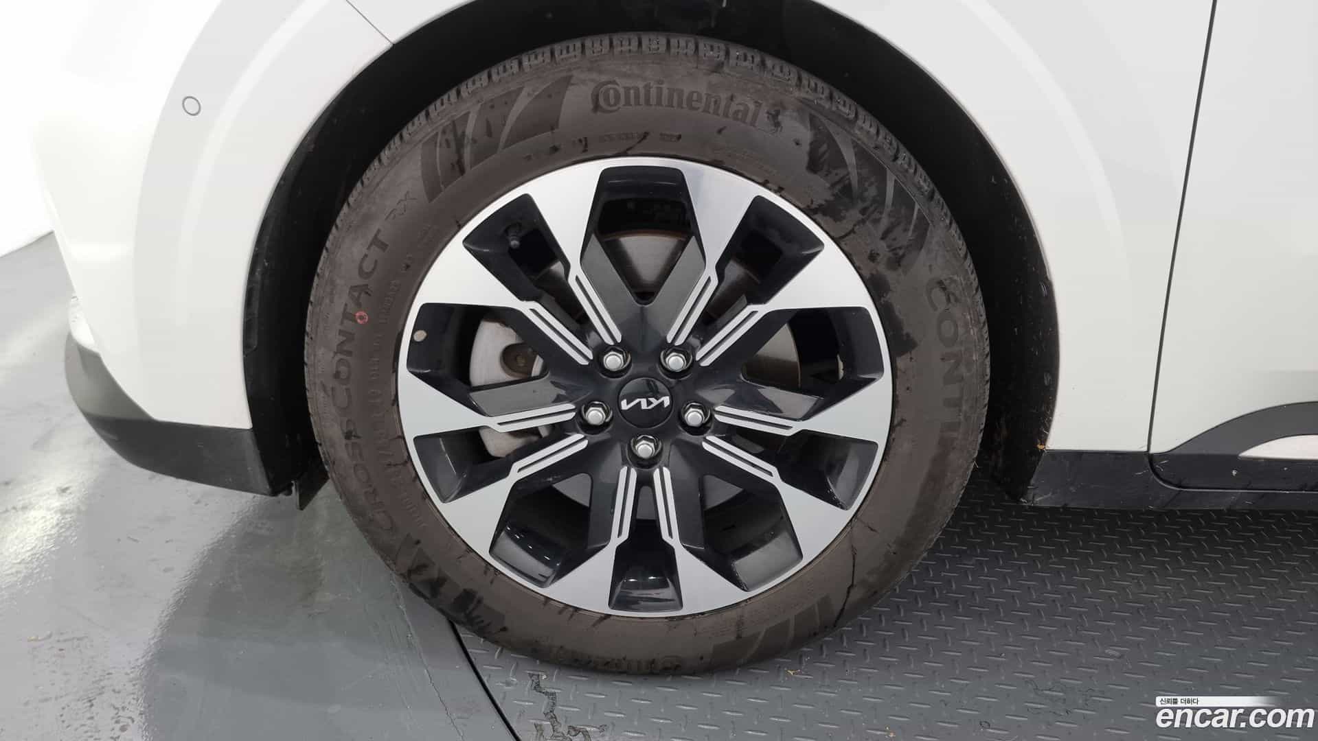Canival Kia 2023.10-OUTER-005