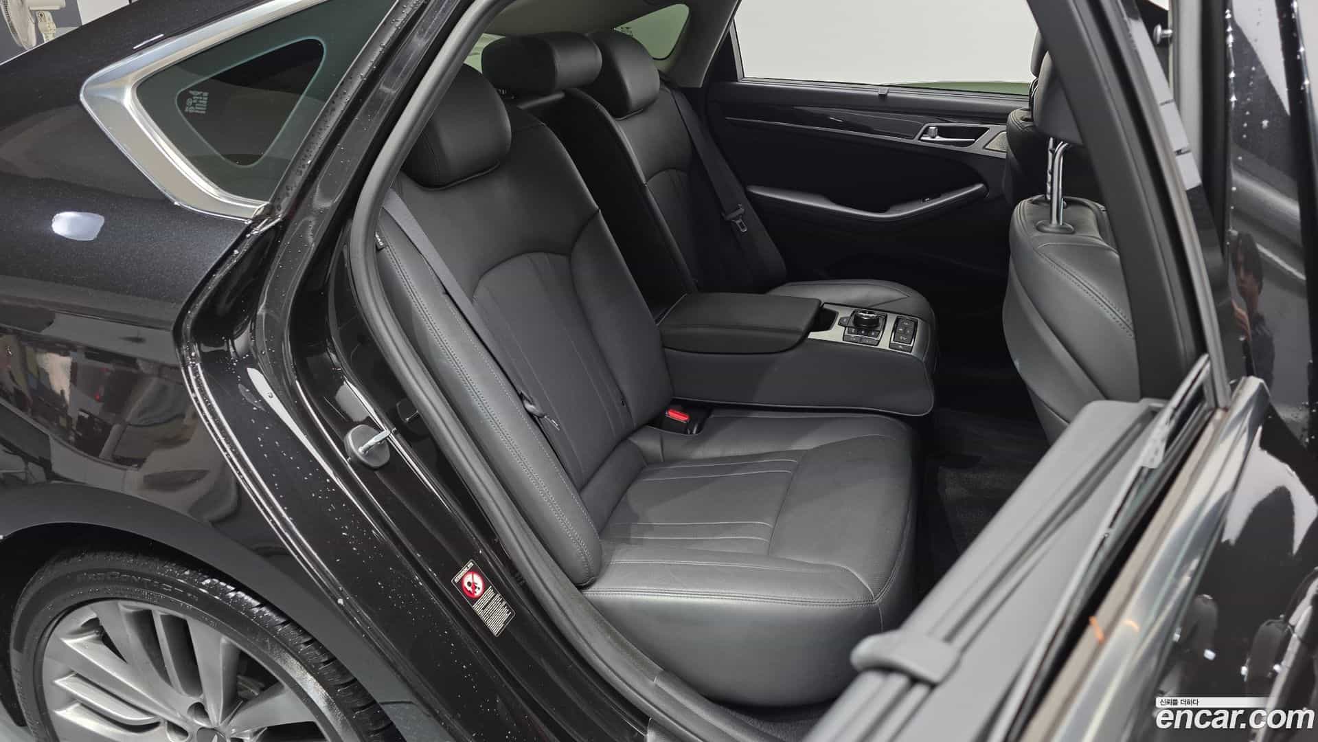 G80 Genesis 2017.5-OPTION-16