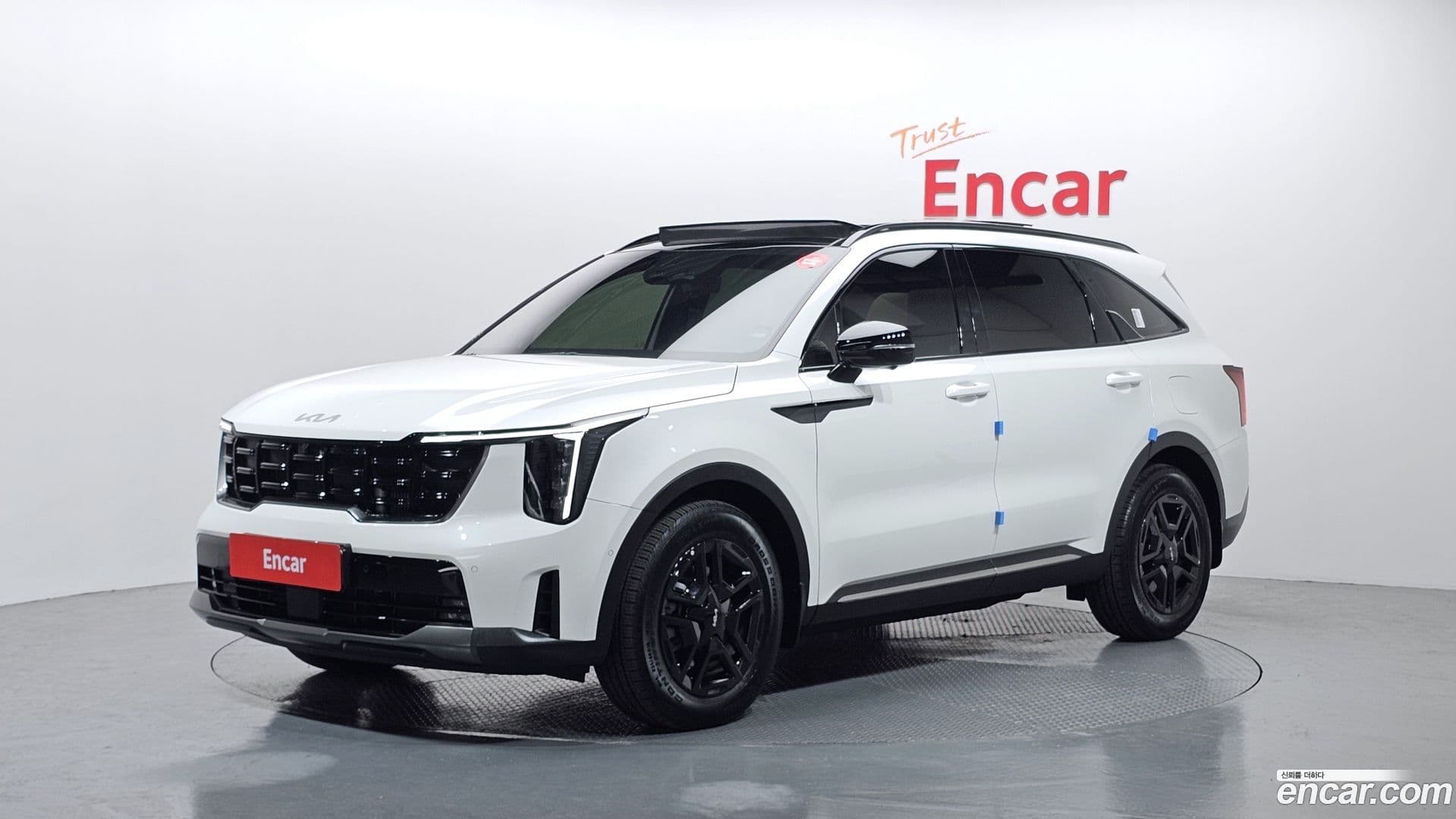 Main__Slider__Photo:Sorento Kia 2023.10-0