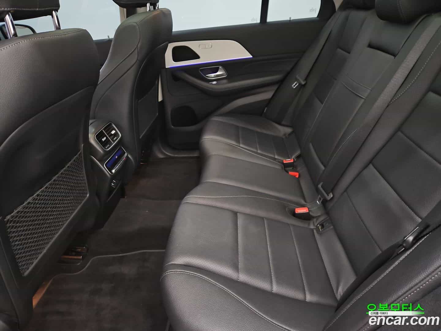GLE-Class Mercedes-Benz 2021.11-OPTION-022