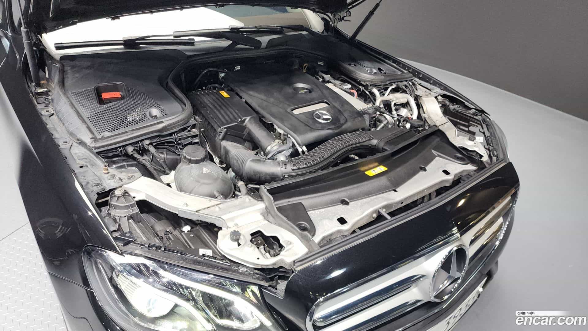E-Class Mercedes-Benz 2018.5-INNER-006