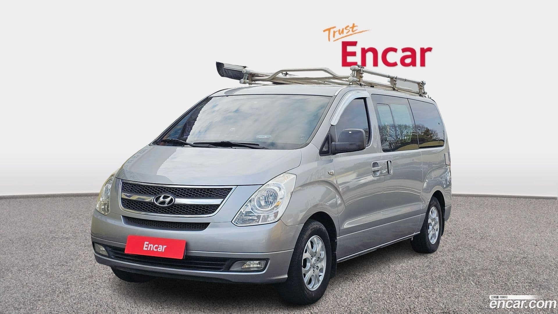 Main__Slider__Photo:Starex Hyundai 2011.6-0