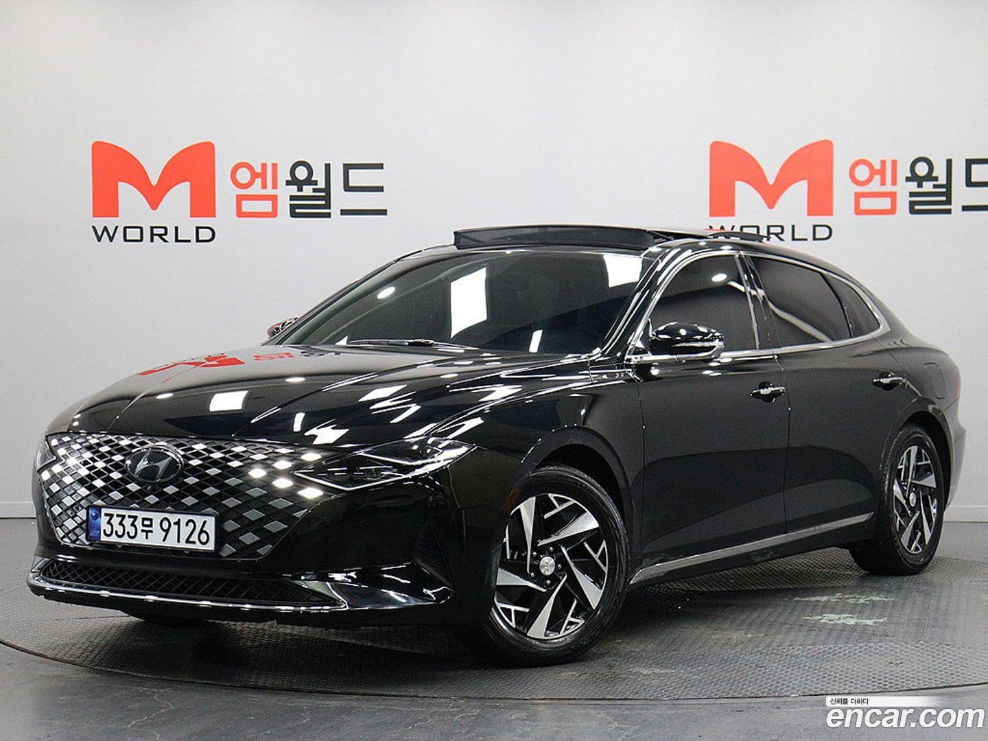 Main__Slider__Photo:Grandeur Hyundai 2022.8-0