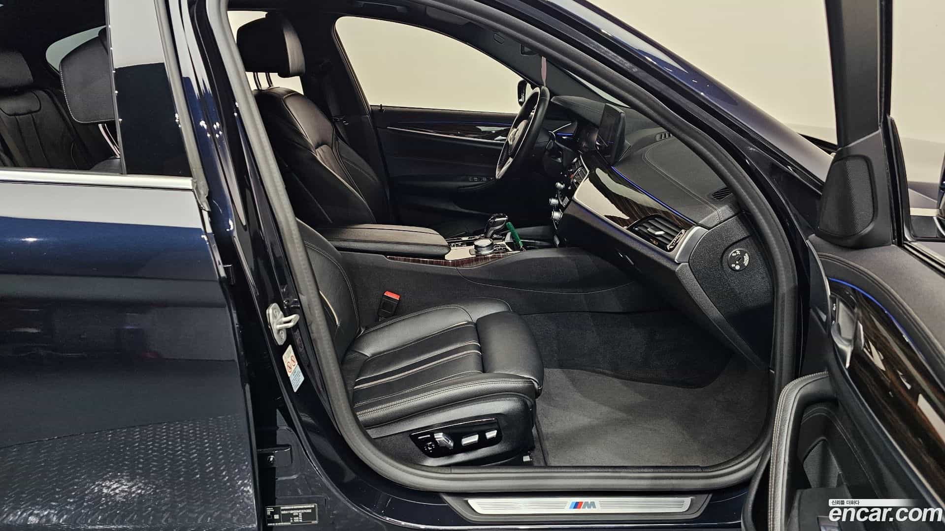 5-Series BMW 2021.4-OPTION-15
