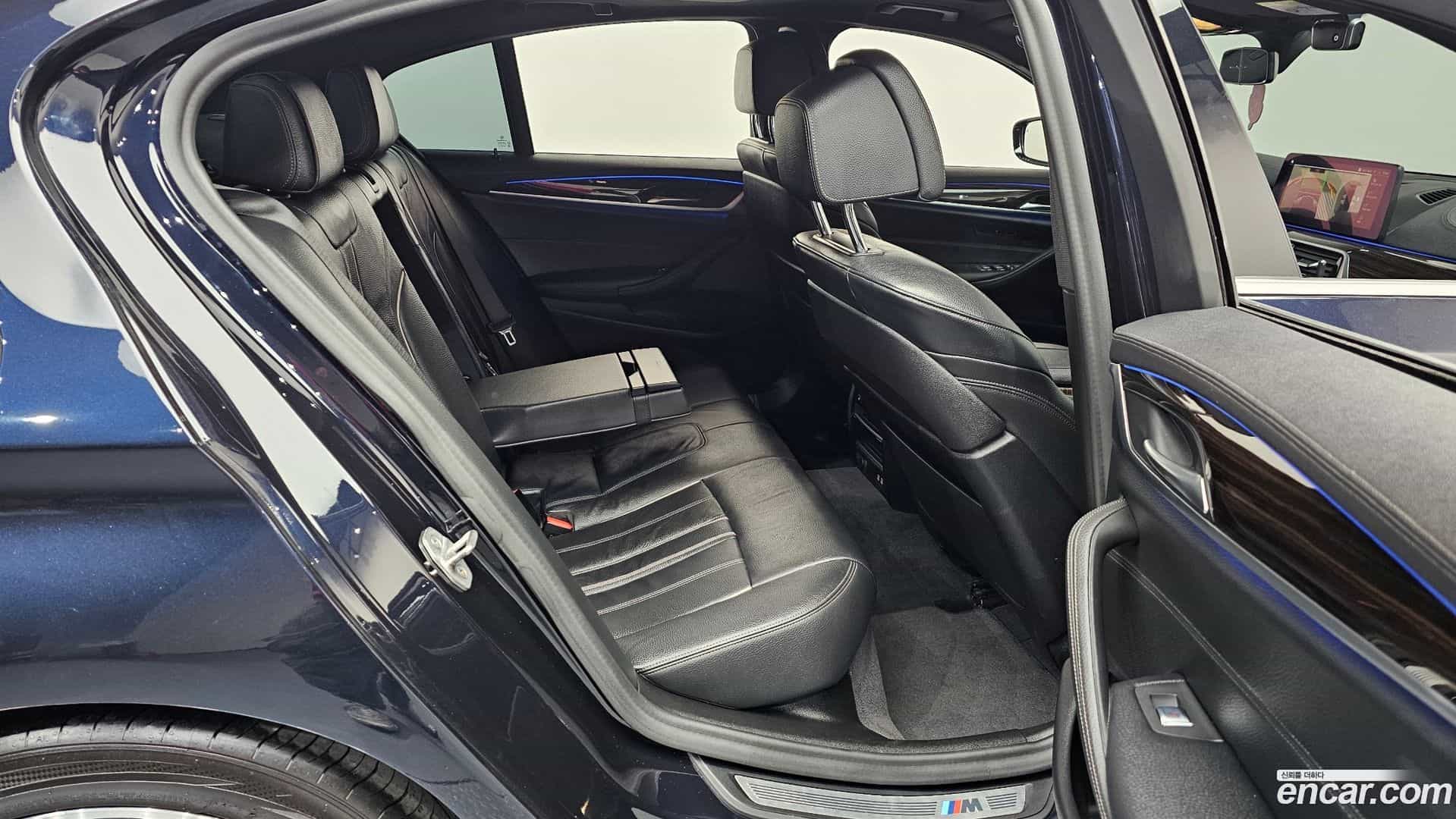 5-Series BMW 2021.4-OPTION-16