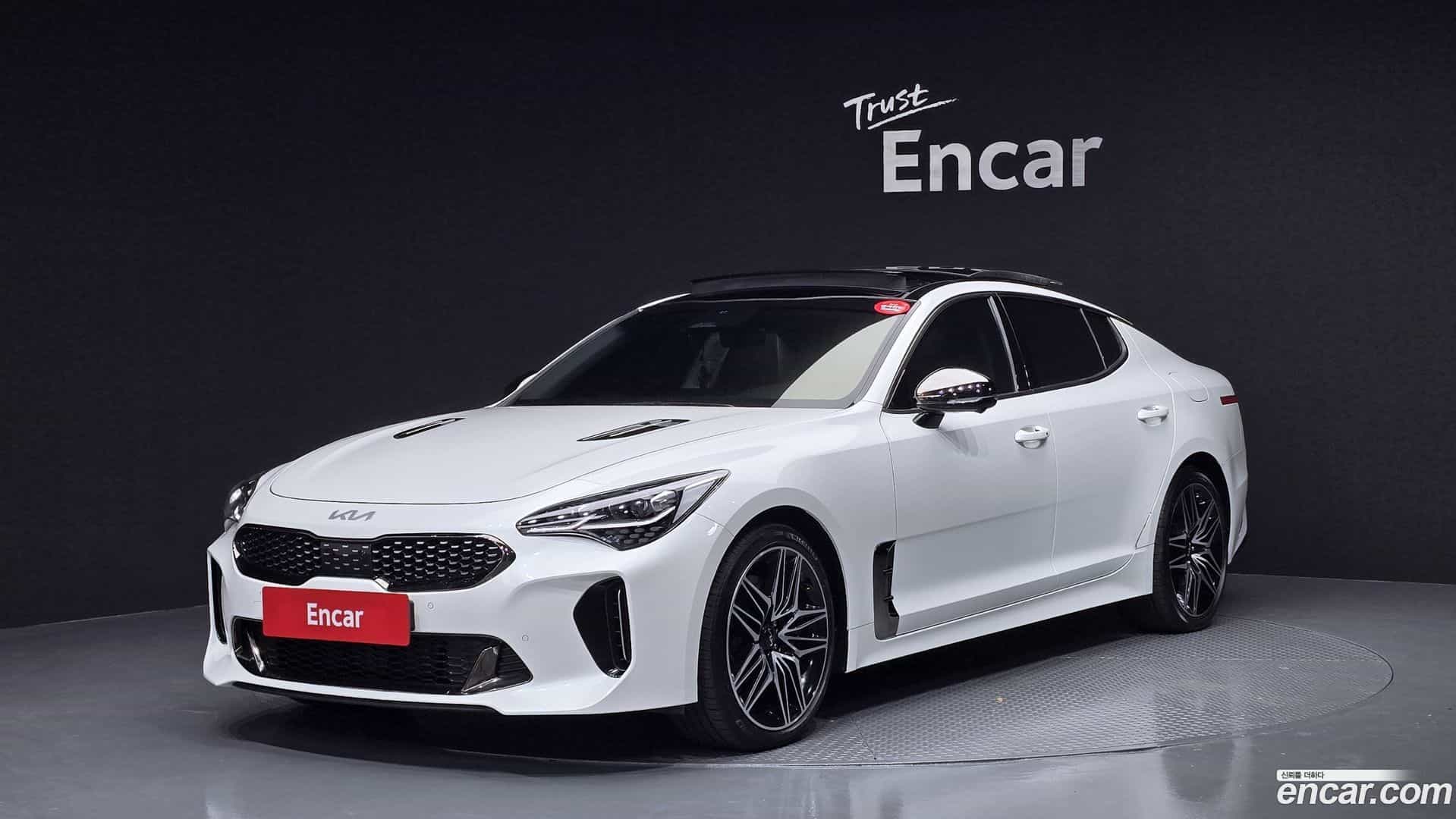Stinger Kia 2022.9-THUMBNAIL-26