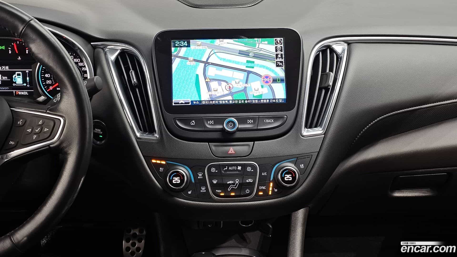 Malibu Chevrolet 2016.11-OPTION-20