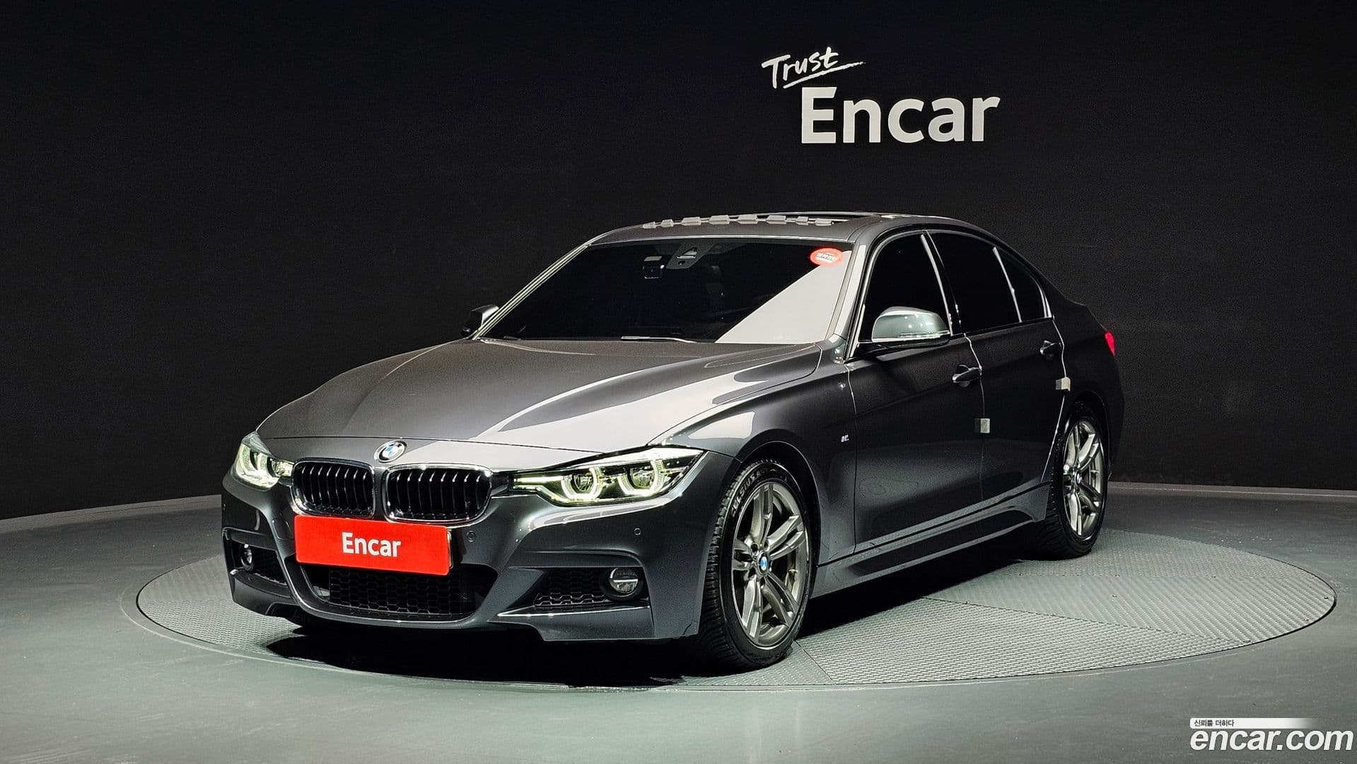 Main__Slider__Photo:3-Series BMW 2018.9-0