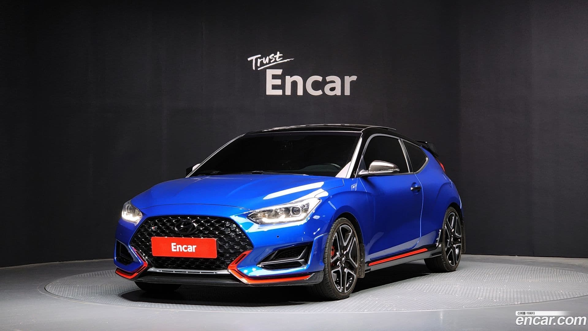 Main__Slider__Photo:Veloster Hyundai 2019.5-0