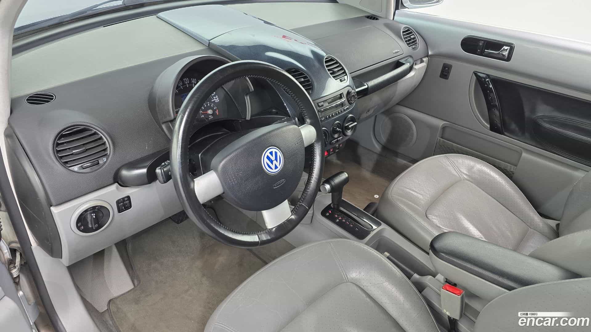 Beatle Volkswagen 2002.4-INNER-007