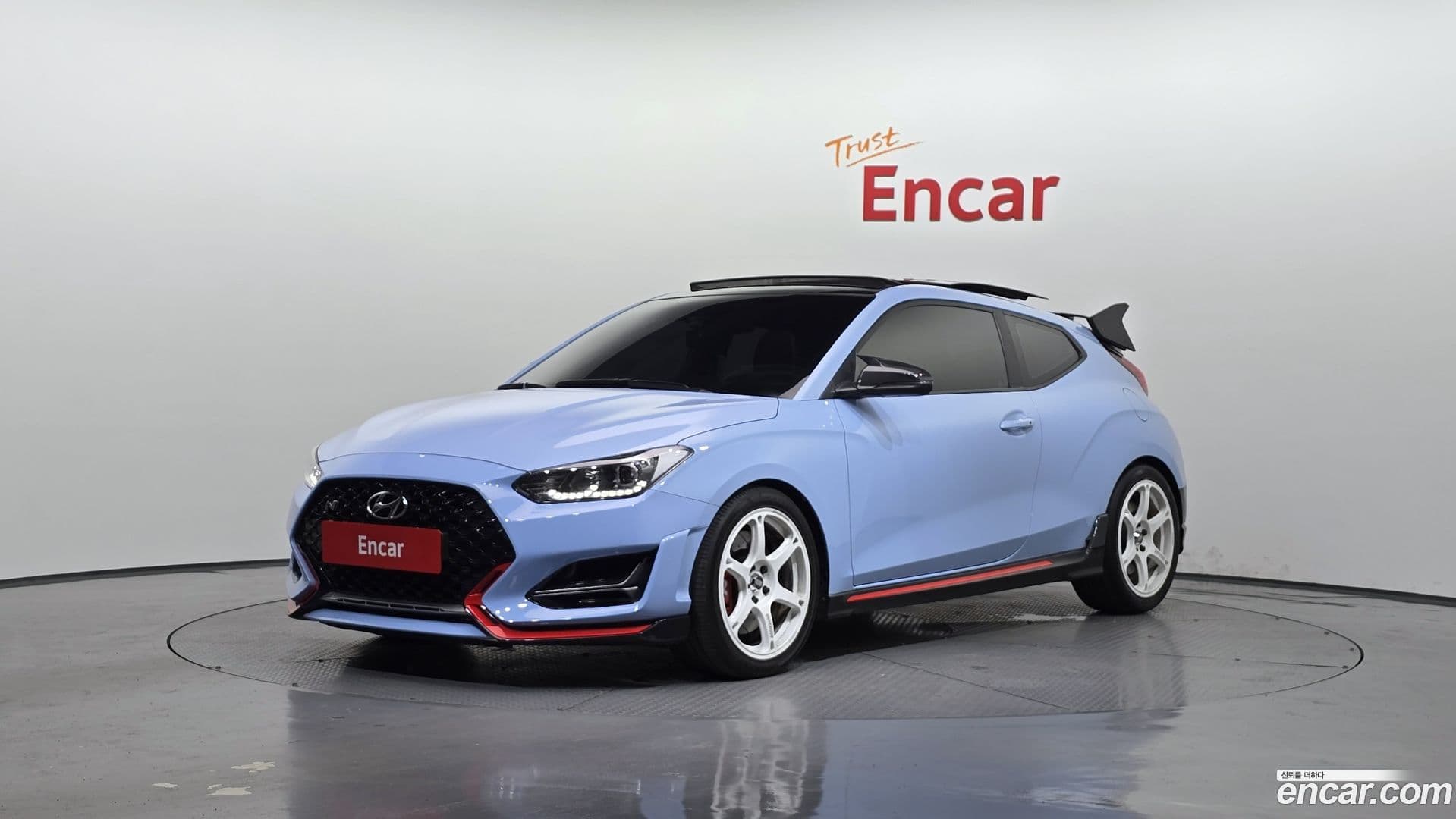 Main__Slider__Photo:Veloster Hyundai 2022.7-0