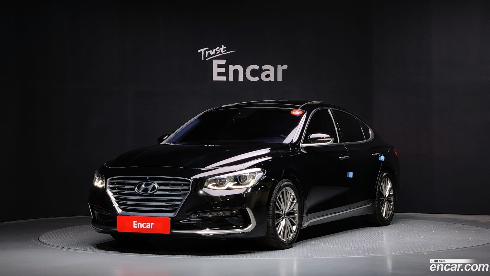 Main__Slider__Photo:Grandeur Hyundai 2016.11-0
