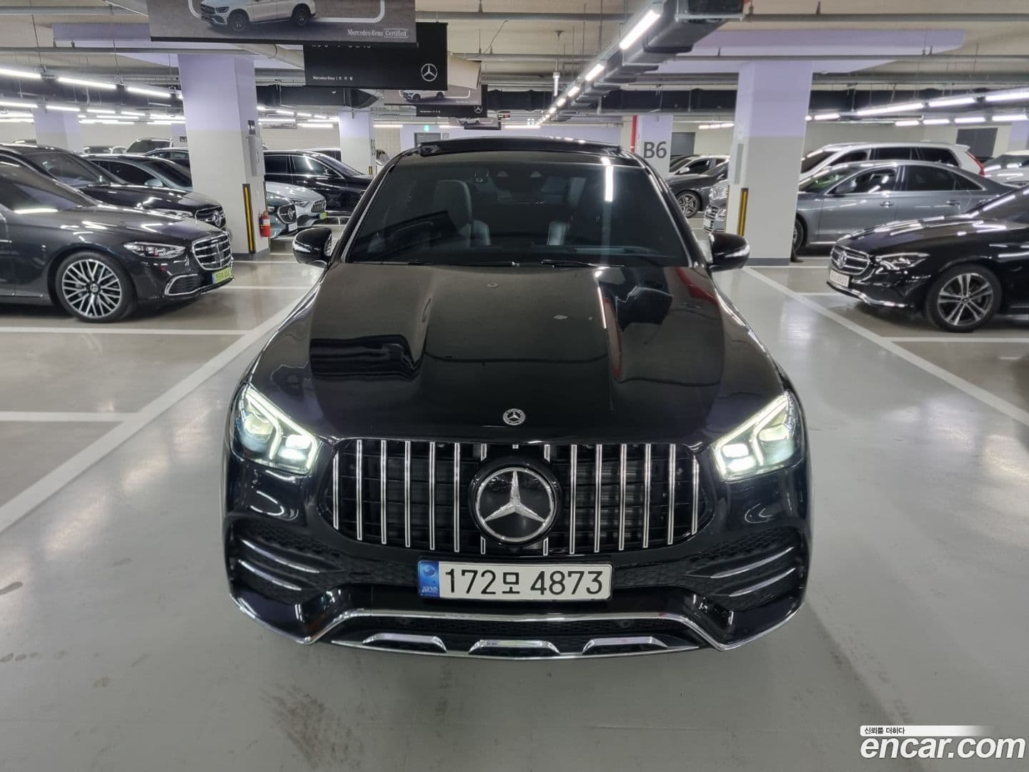 Main__Slider__Photo:GLE-Class Mercedes-Benz 2021.4-0