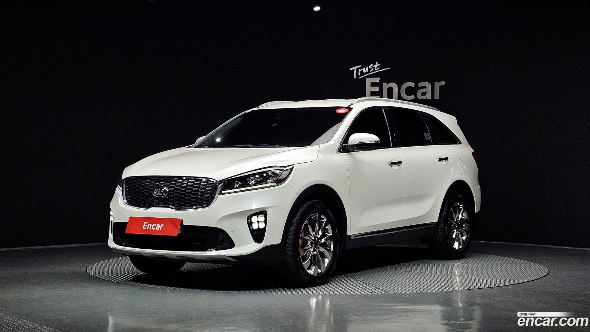 Main__Slider__Photo:Sorento Kia 2017.11-0