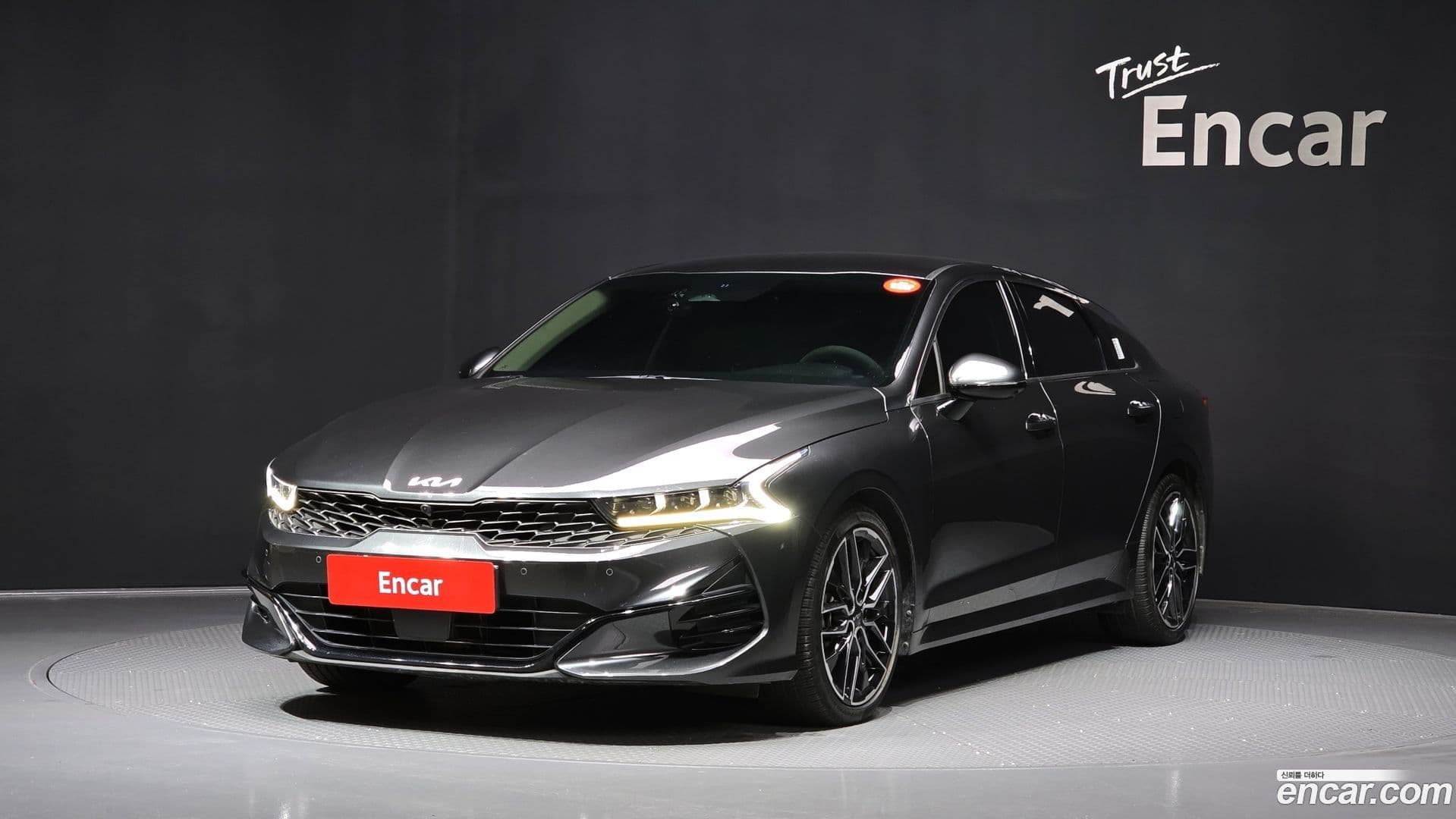Main__Slider__Photo:K5 Kia 2023.9-0