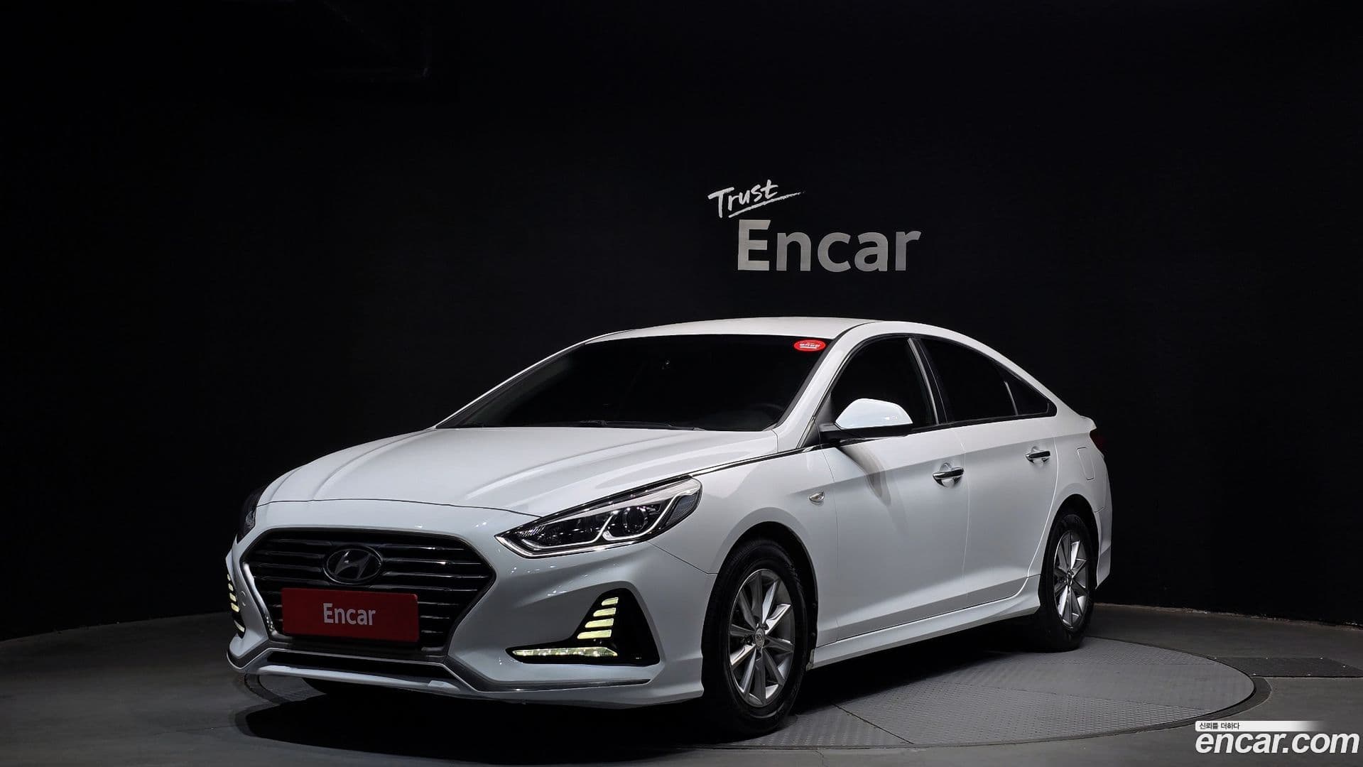 Main__Slider__Photo:Sonata Hyundai 2018.2-0