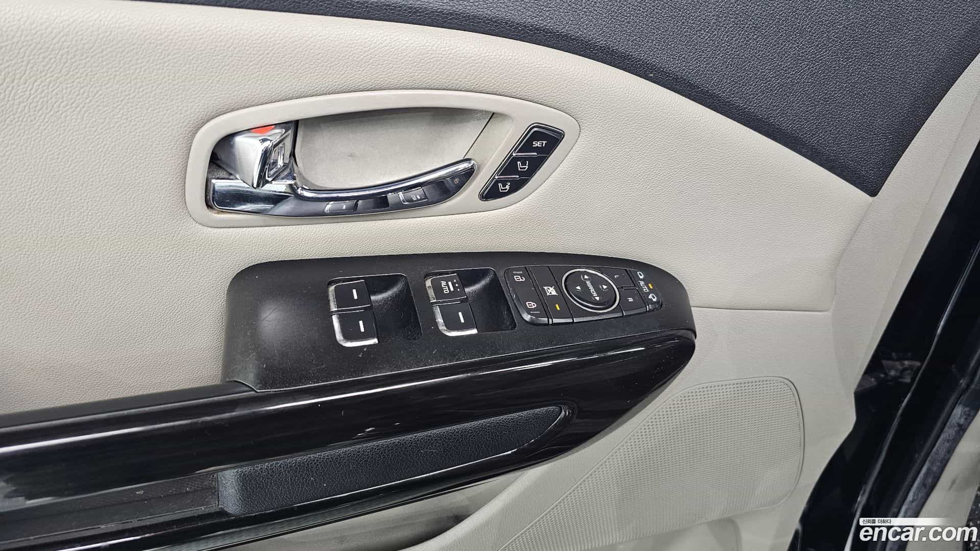 Canival Kia 2018.6-OPTION-021