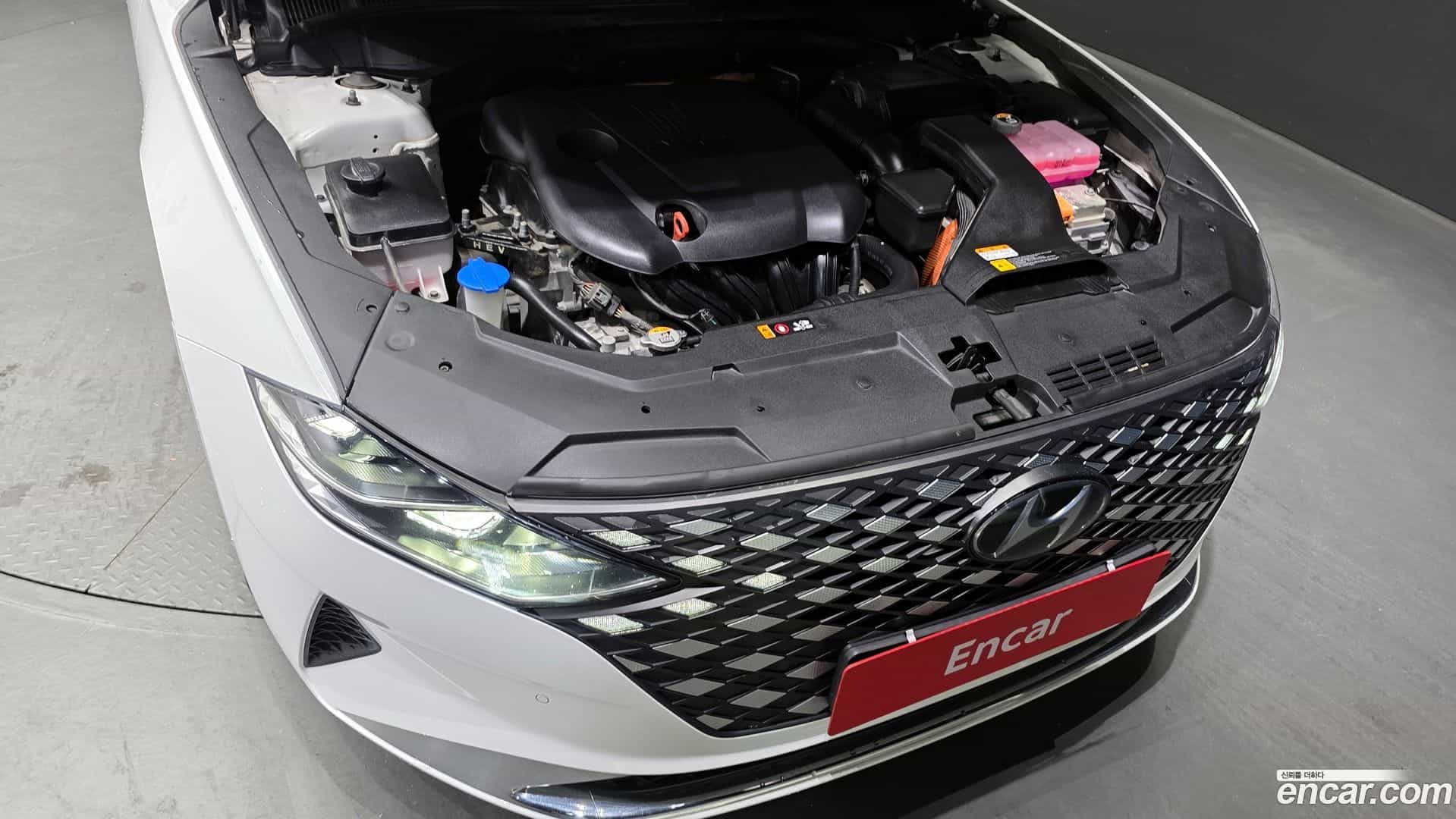 Grandeur Hyundai 2022.2-INNER-006