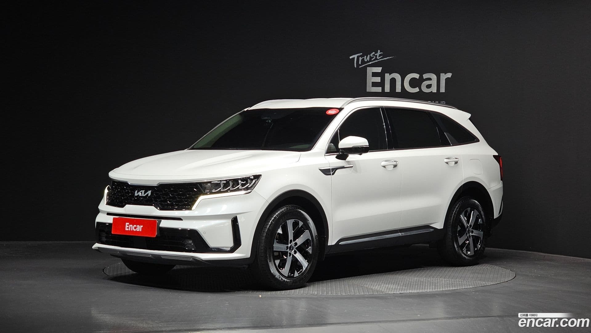 Main__Slider__Photo:Sorento Kia 2022.10-0