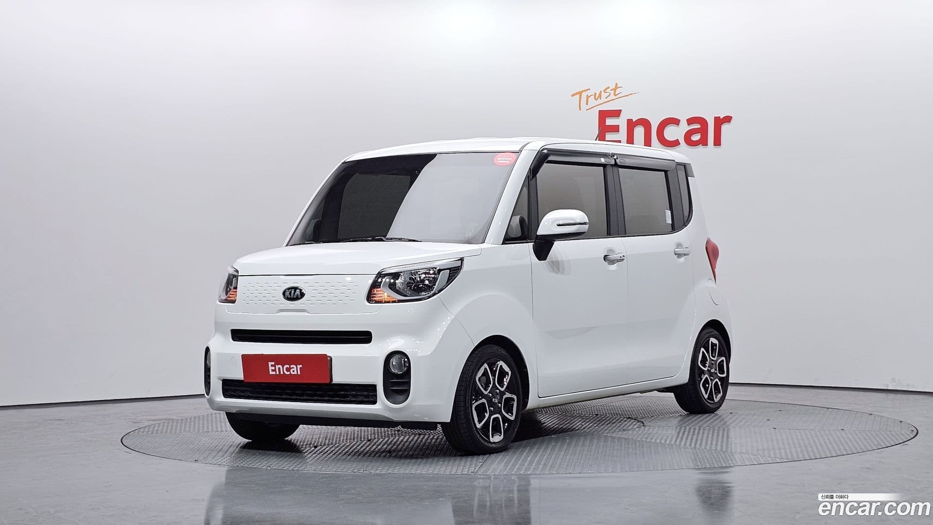 Main__Slider__Photo:RAY Kia 2019.2-0